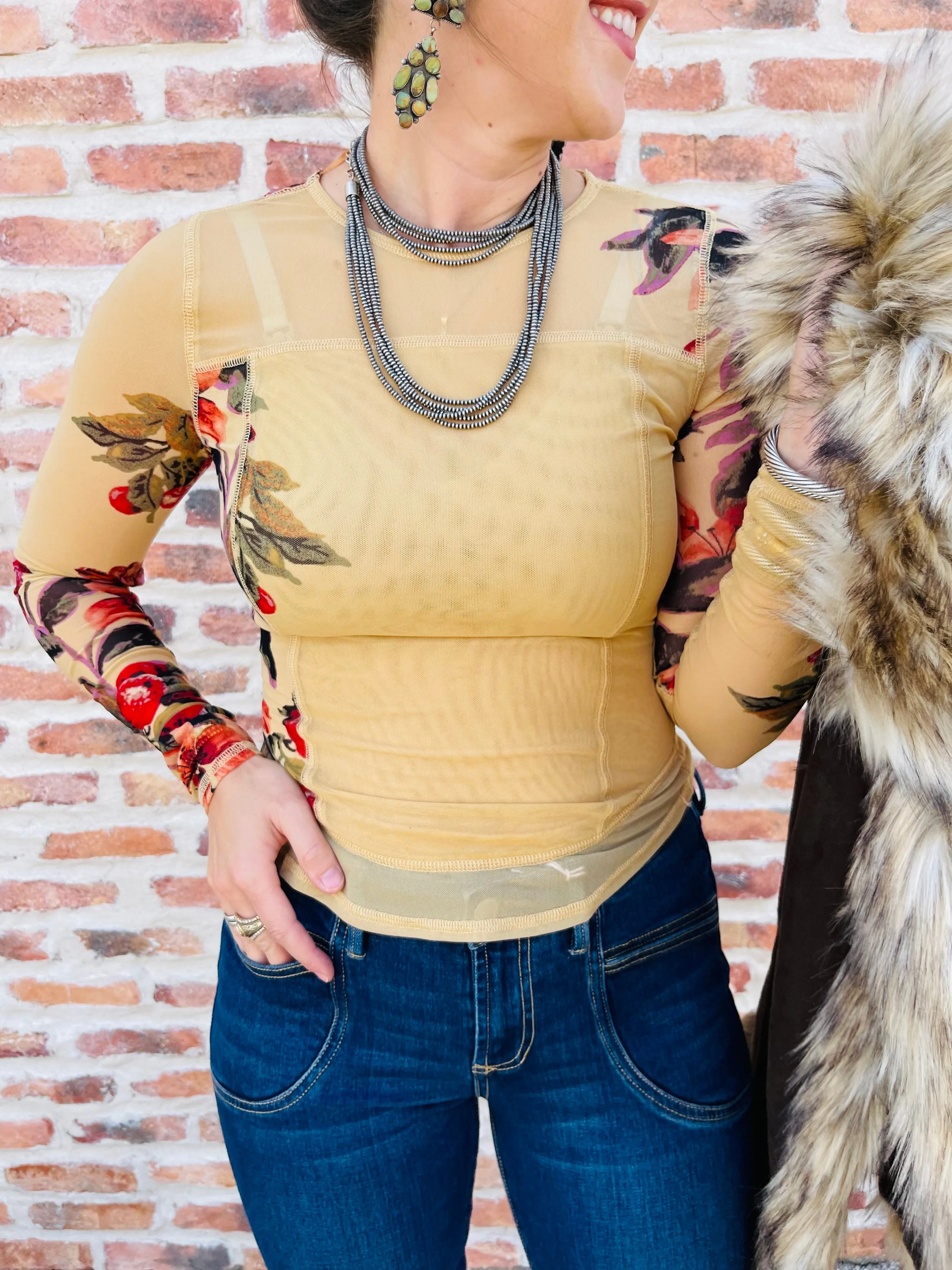 Betty's Garden Top