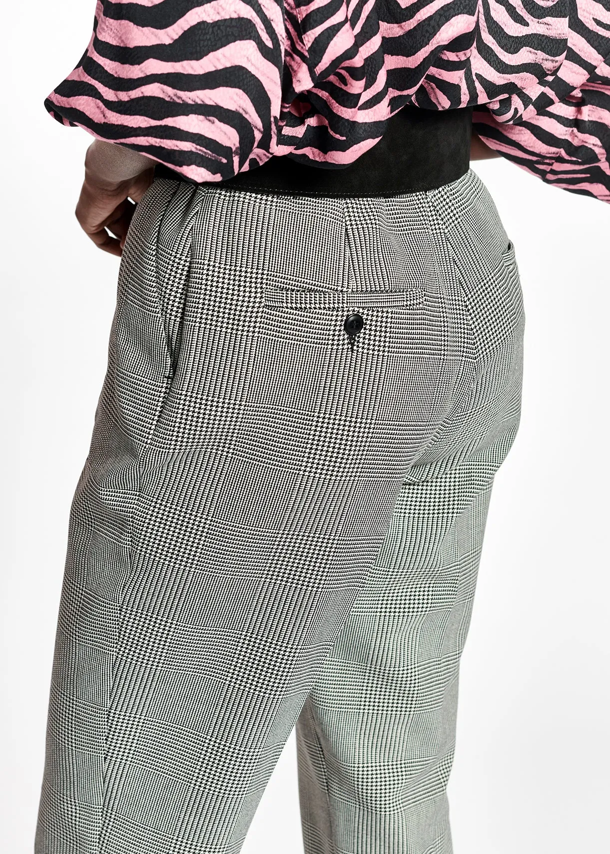 Black and white checked pants