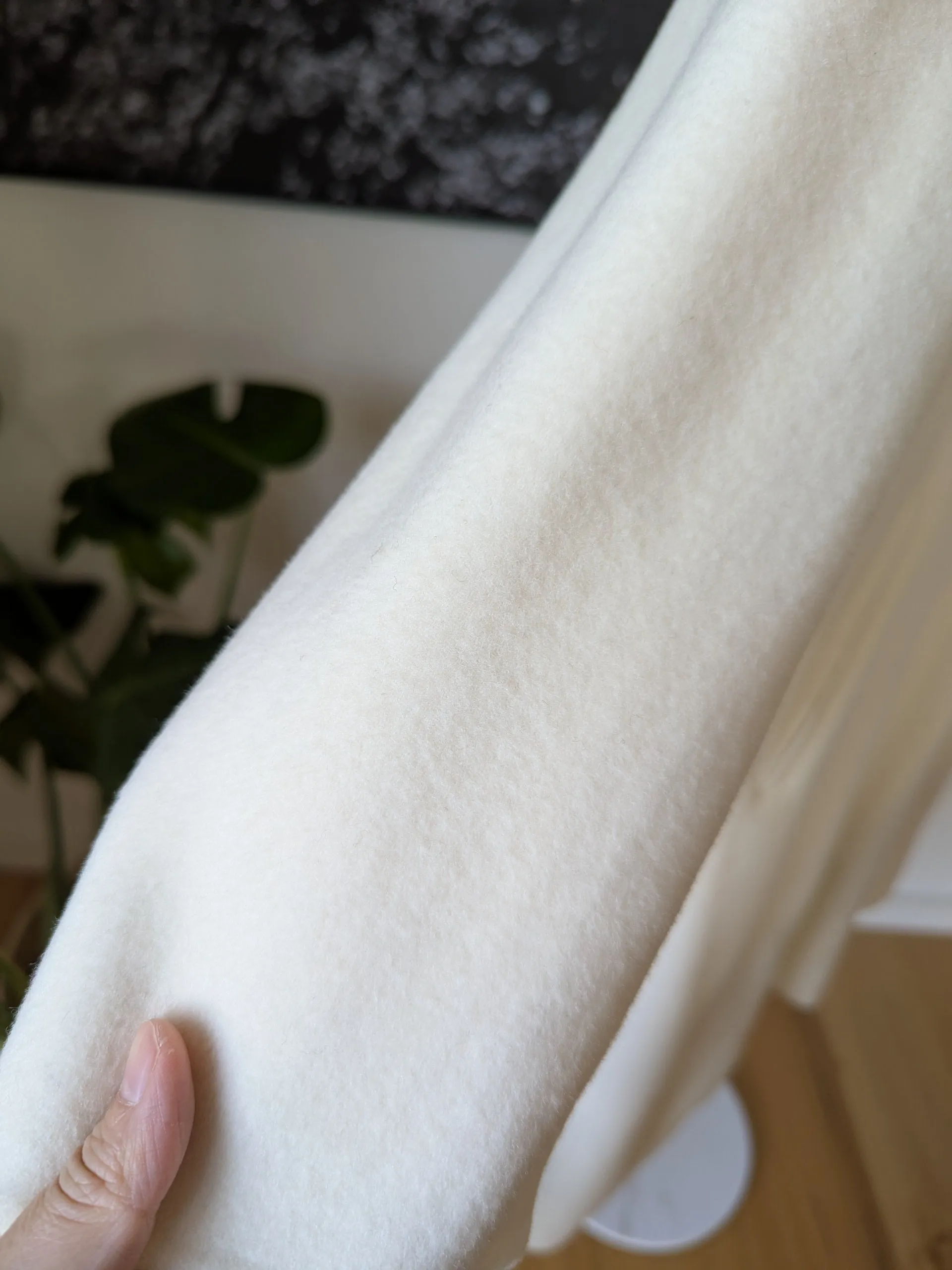 Brand New 100% Wool Coat Size 8-12 FREE SHIPPING High Quality Wool 041