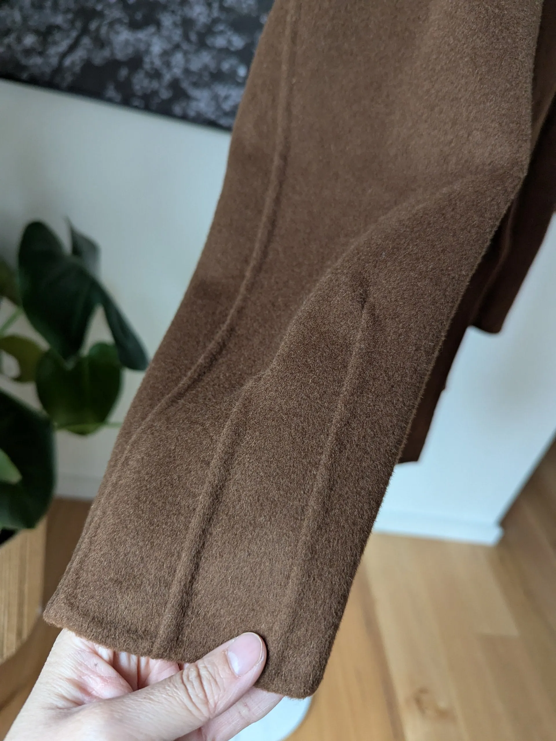 Brand New 100% Wool Coat Size 8-14 FREE SHIPPING High Quality Wool 105