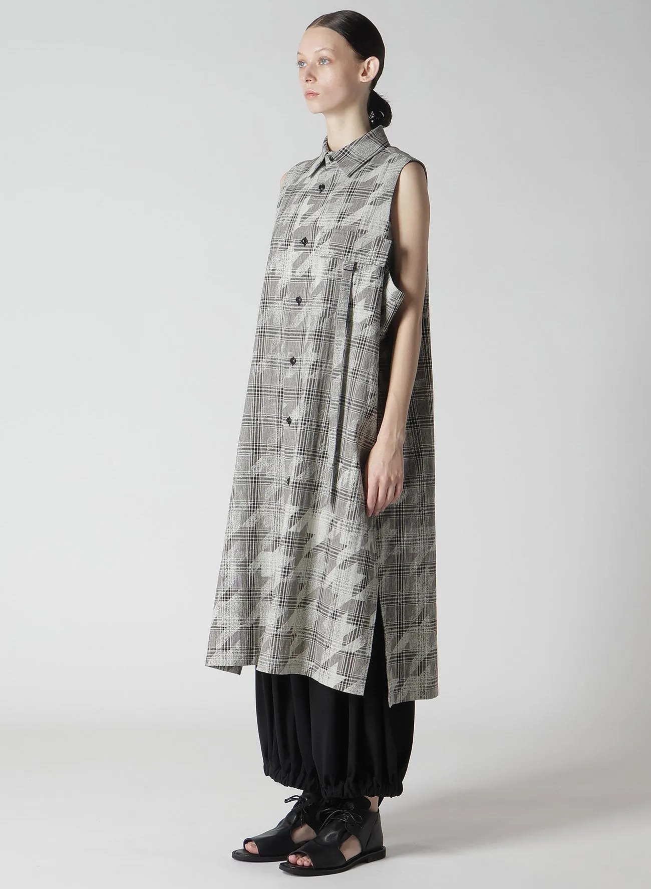 COTTON/LINEN PLAID×BIG HOUNDSTOOTH SLEEVELESS SHIRT DRESS