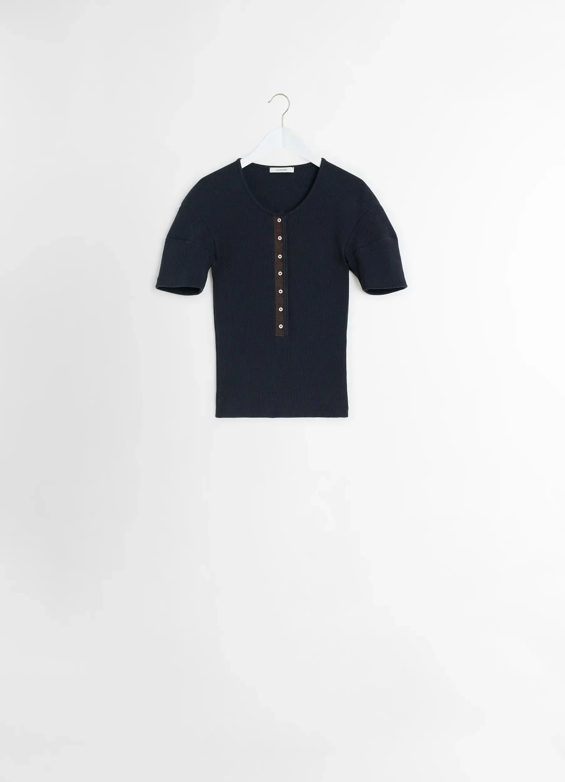 FITTED HENLEY