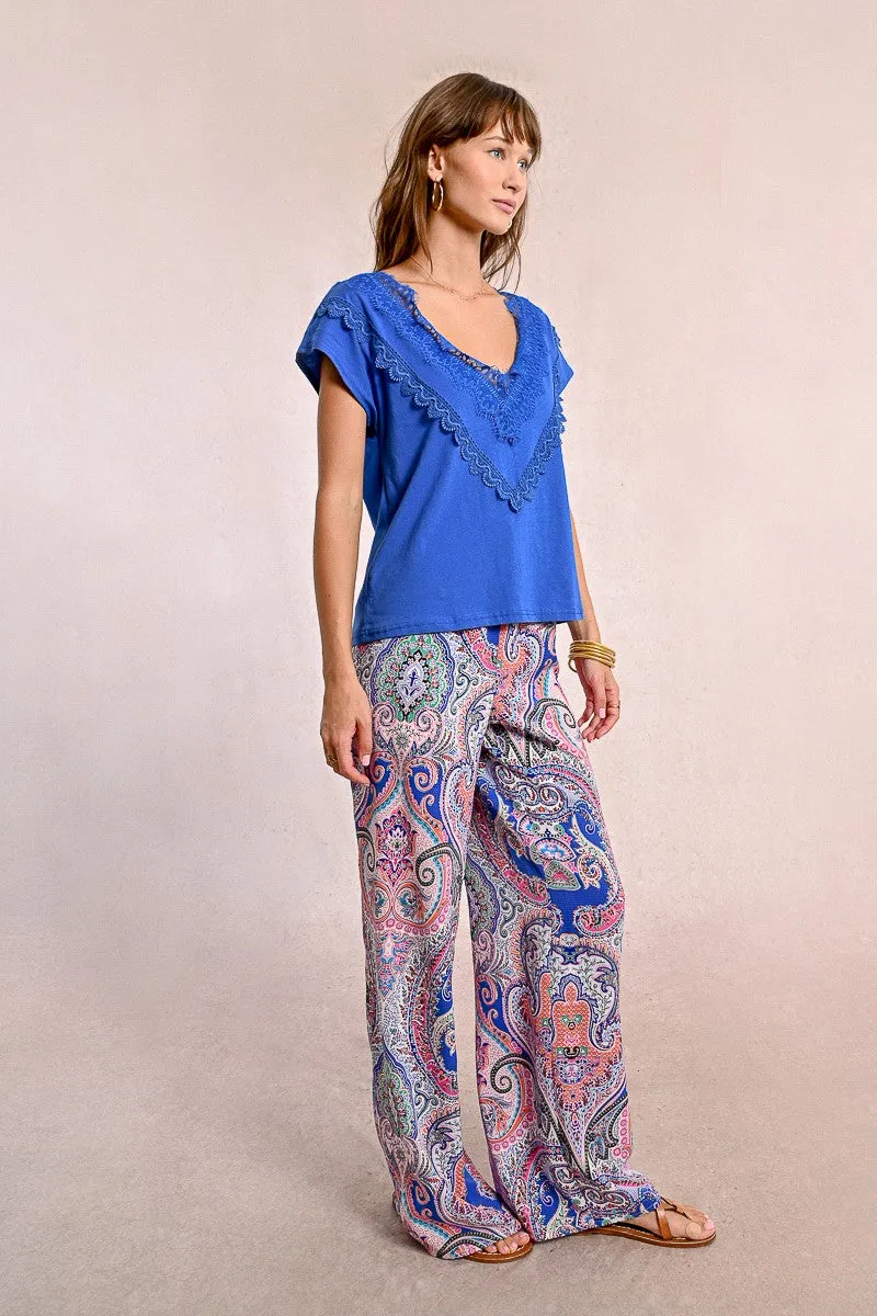 FITTED T-SHIRT WITH LACE DETAIL