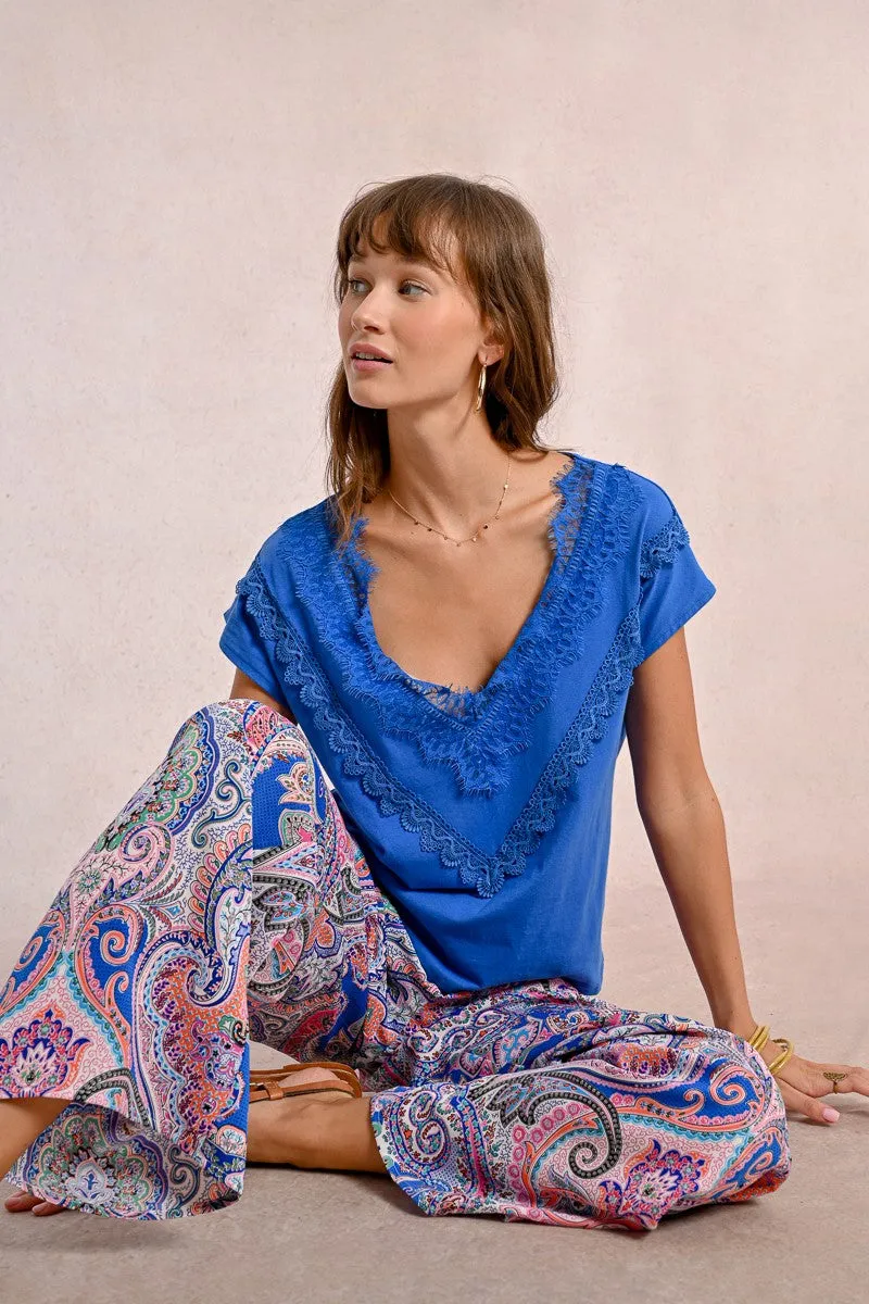 FITTED T-SHIRT WITH LACE DETAIL