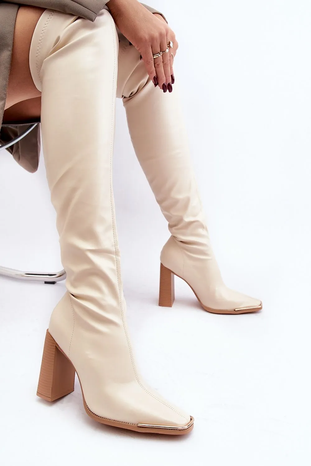 Heel boots