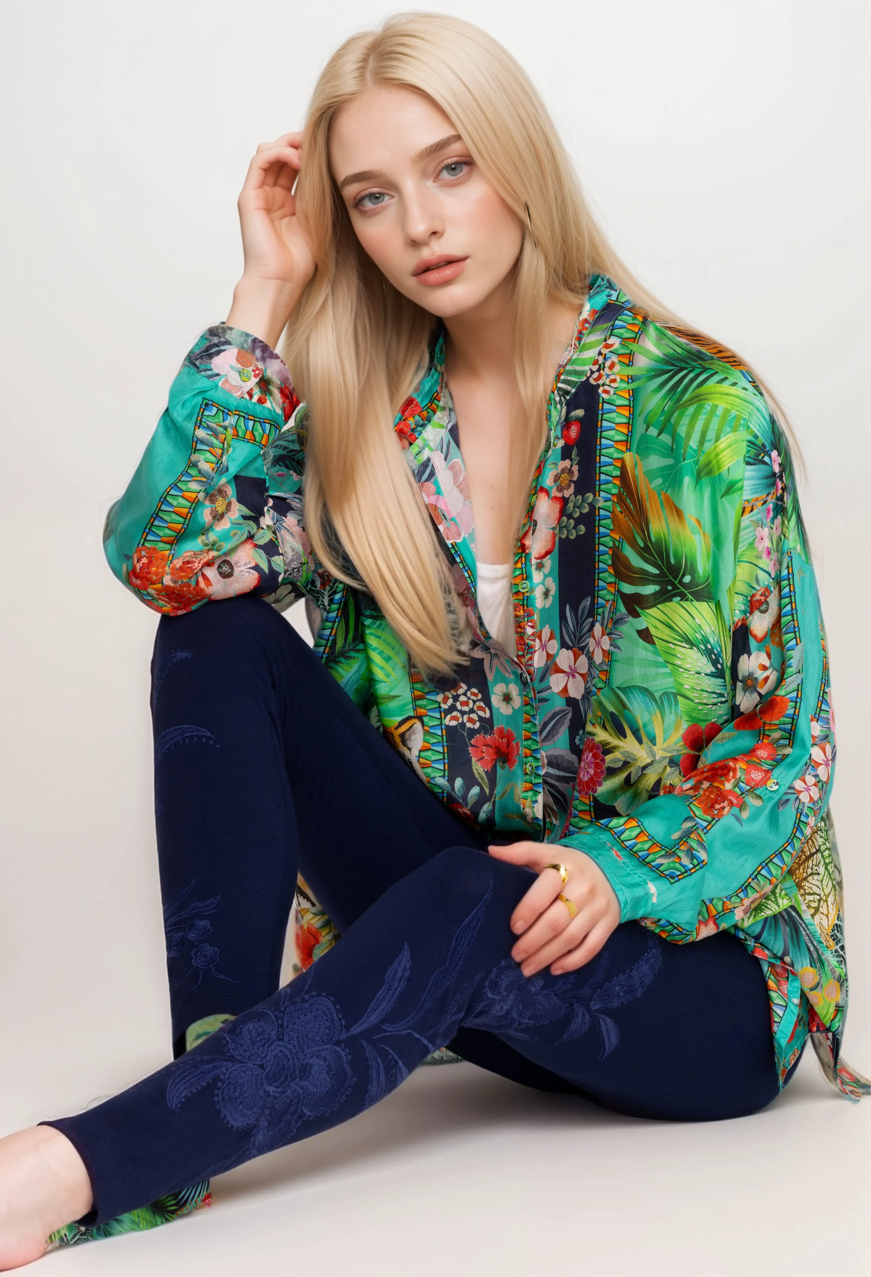 Johnny Was Libbi Tonal Floral Embroidered Legging R62424 *