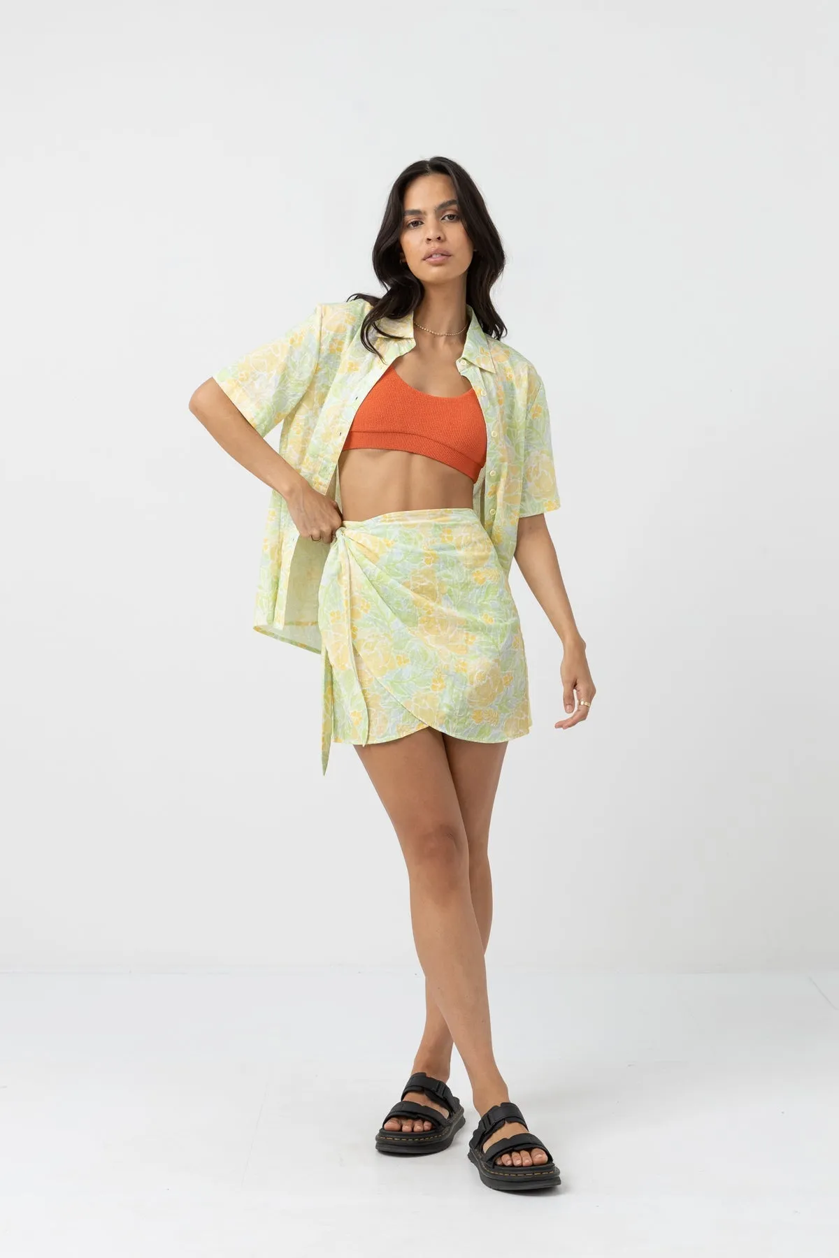MAGNOLIA FLORAL TIE MINI SKIRT