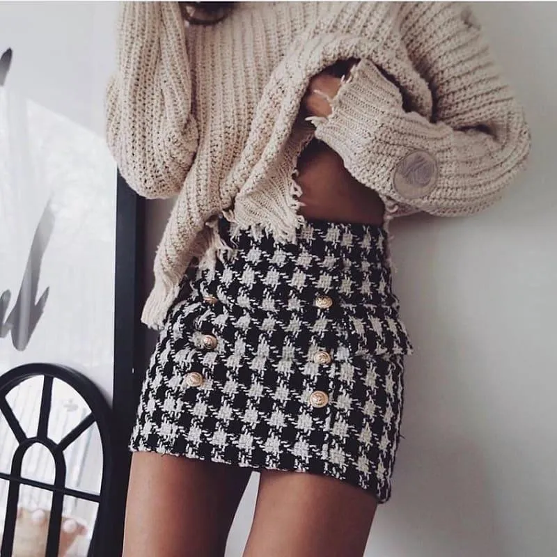 Metal Lion Buttons Embellished Houndstooth Tweed Mini Skirt