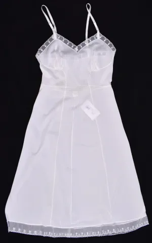 NWOT 1950s Off White Scallop Lace Full Slip