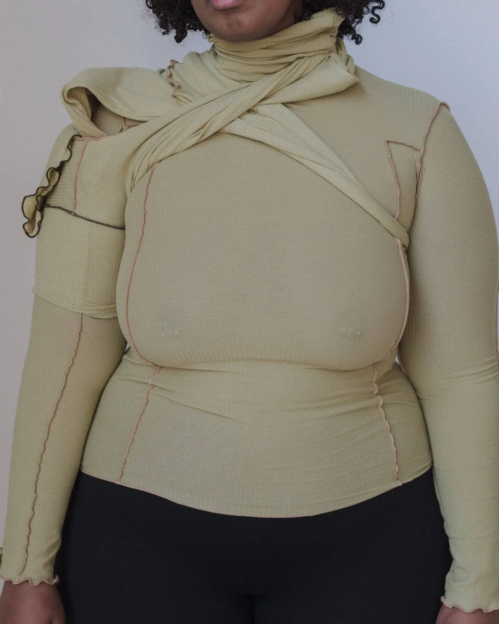 Omato Turtleneck