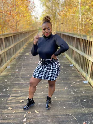 Prim & Proper Houndstooth Skirt
