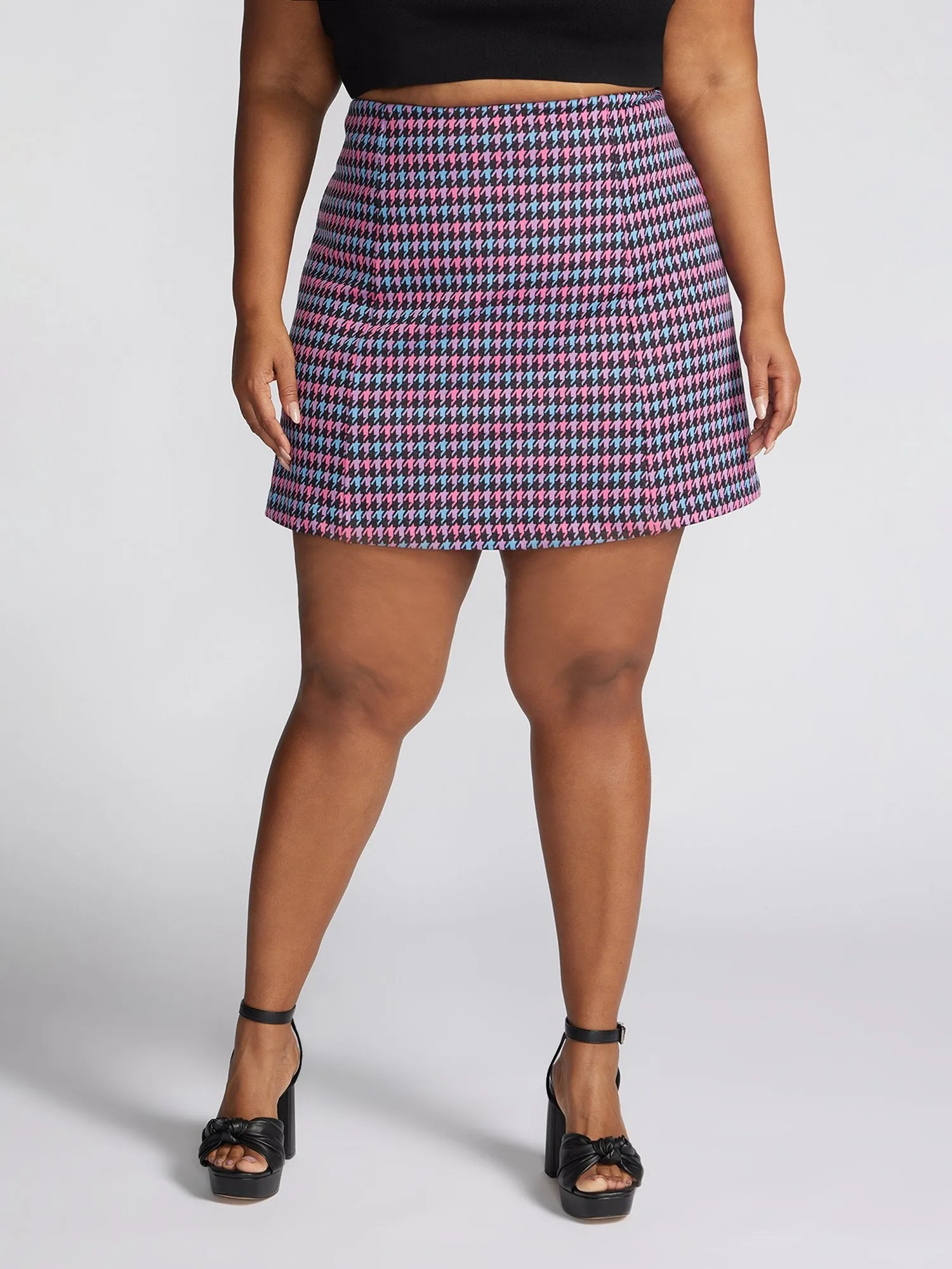 Raynelle Houndstooth Mini Skirt