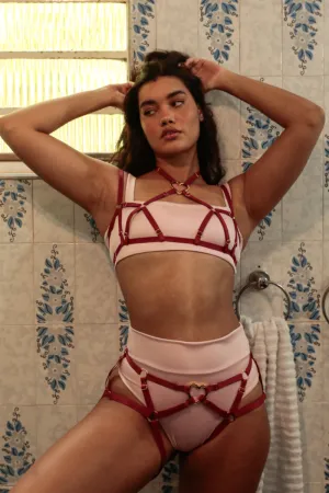 Rolling Sweetheart Top Harness - Red
