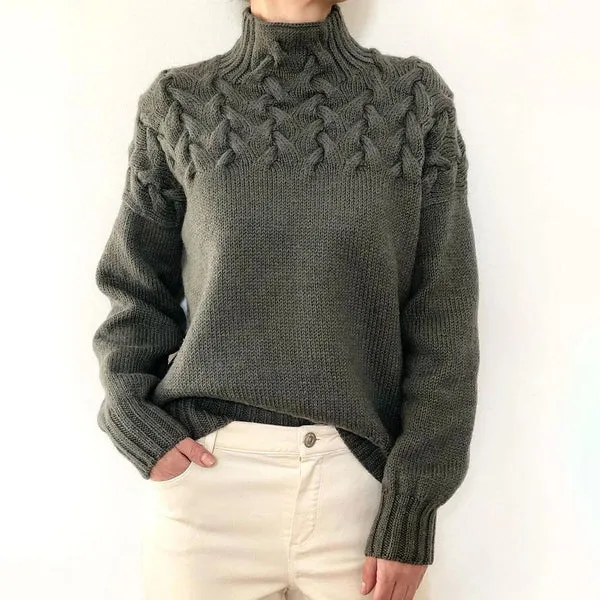Sophia – Luxe Women’s Knitted Turtleneck Sweater