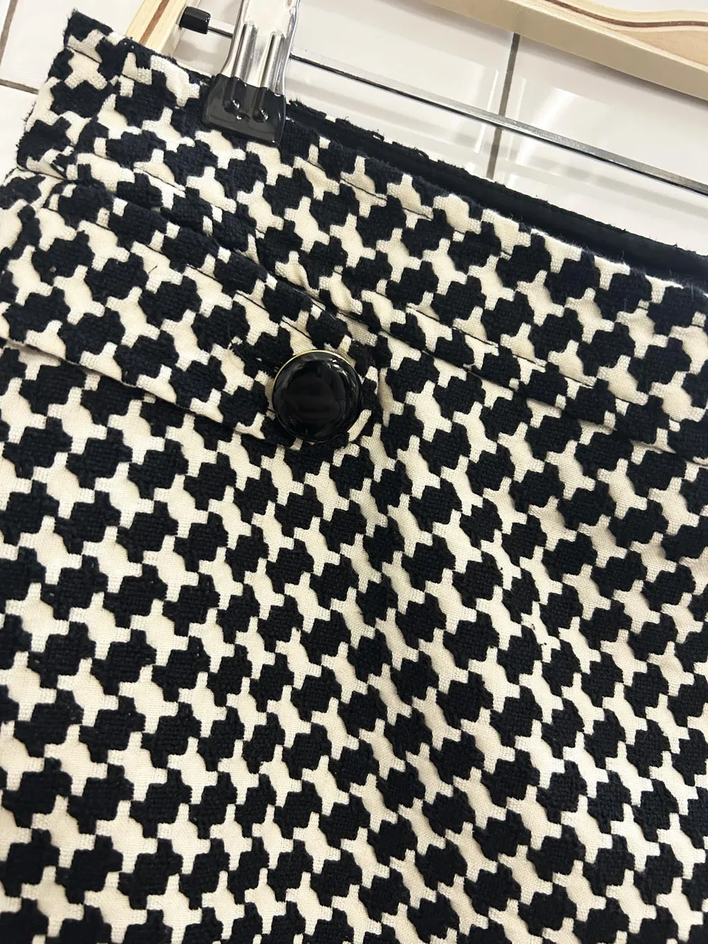 trina turk houndstooth mini skirt