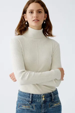 Turtleneck pullover in milky oatmeal