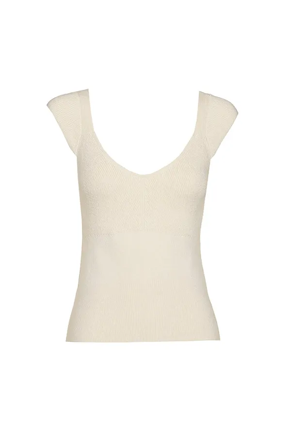 VANILLA FITTED DRESSY TOP