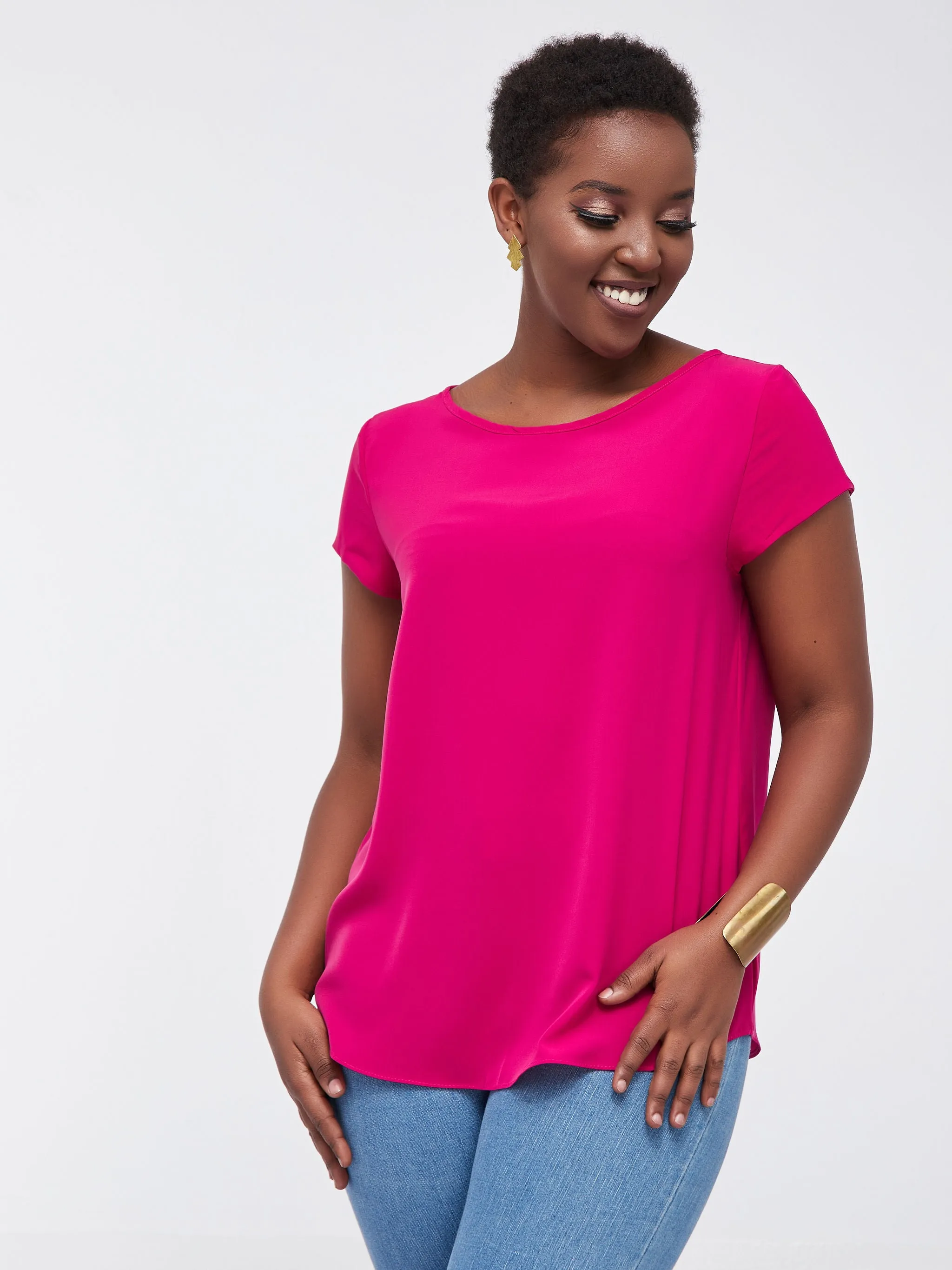 Vivo Basic Crepe Cap Sleeved Top - Fuschia